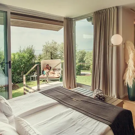 Apartament San Colombano Bardolino